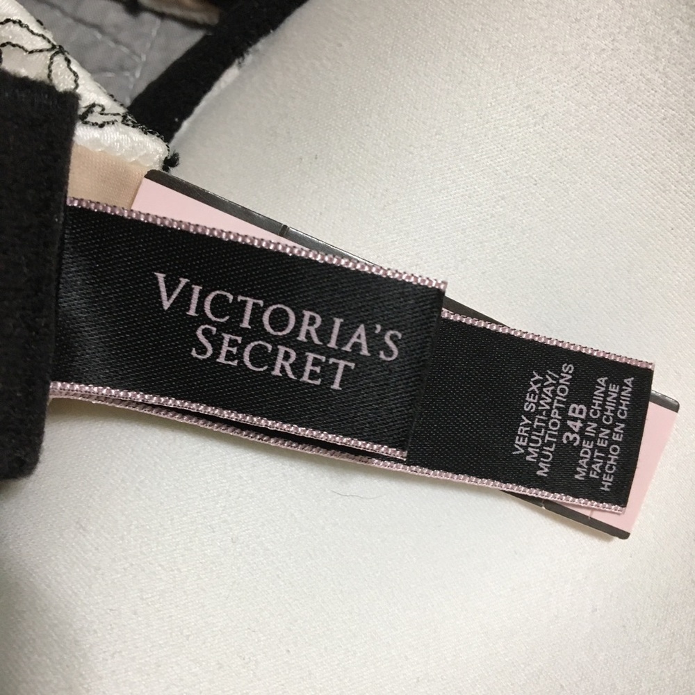 Victoria’s Secret Very Sexy bra and cheekini panty - Picture 8 of 8